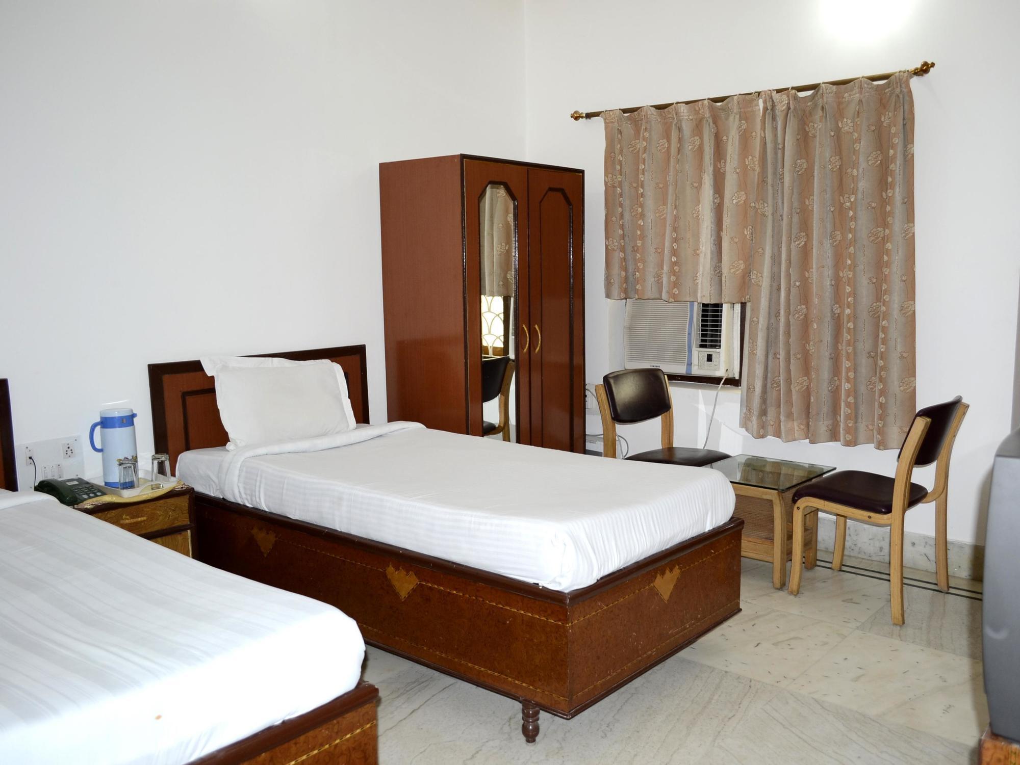 Hotel Tokyo Vihar Bodh Gaya Dış mekan fotoğraf