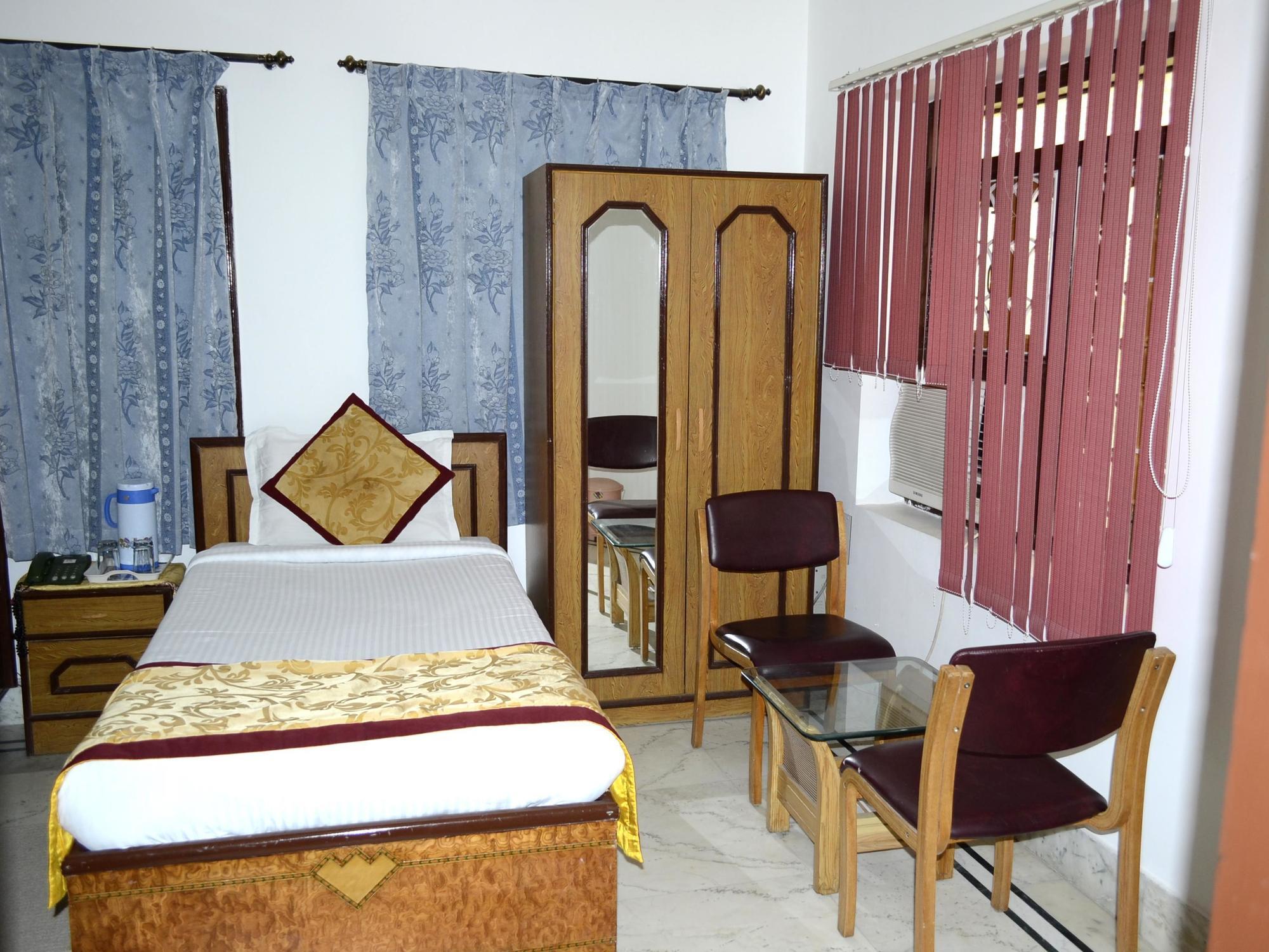 Hotel Tokyo Vihar Bodh Gaya Dış mekan fotoğraf
