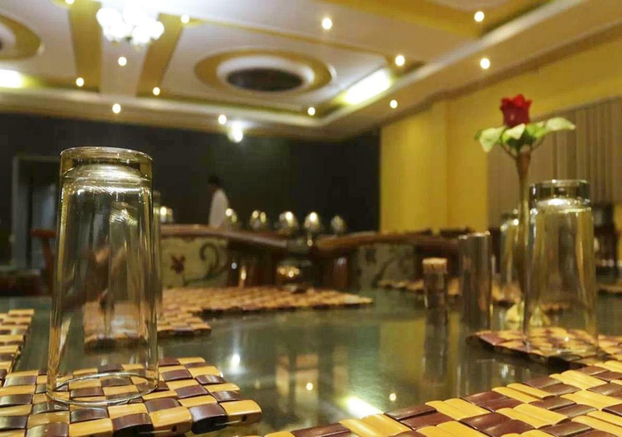 Hotel Tokyo Vihar Bodh Gaya Dış mekan fotoğraf
