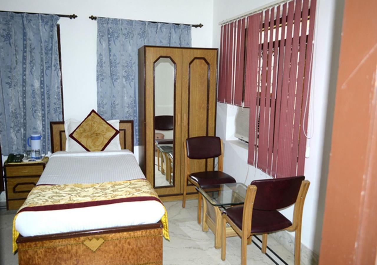 Hotel Tokyo Vihar Bodh Gaya Dış mekan fotoğraf